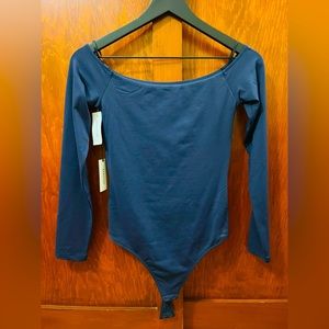 Babaton contour off-shoulder long sleeve bodysuit